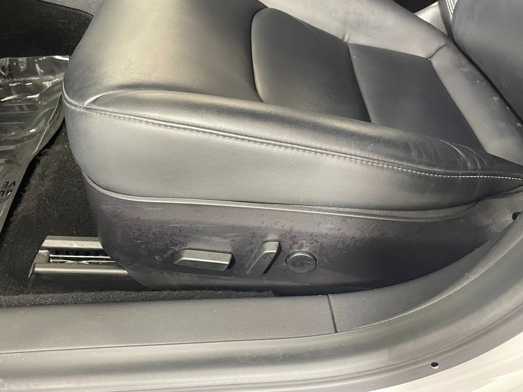 Used 2020 Tesla Model 3 Long Range image 26