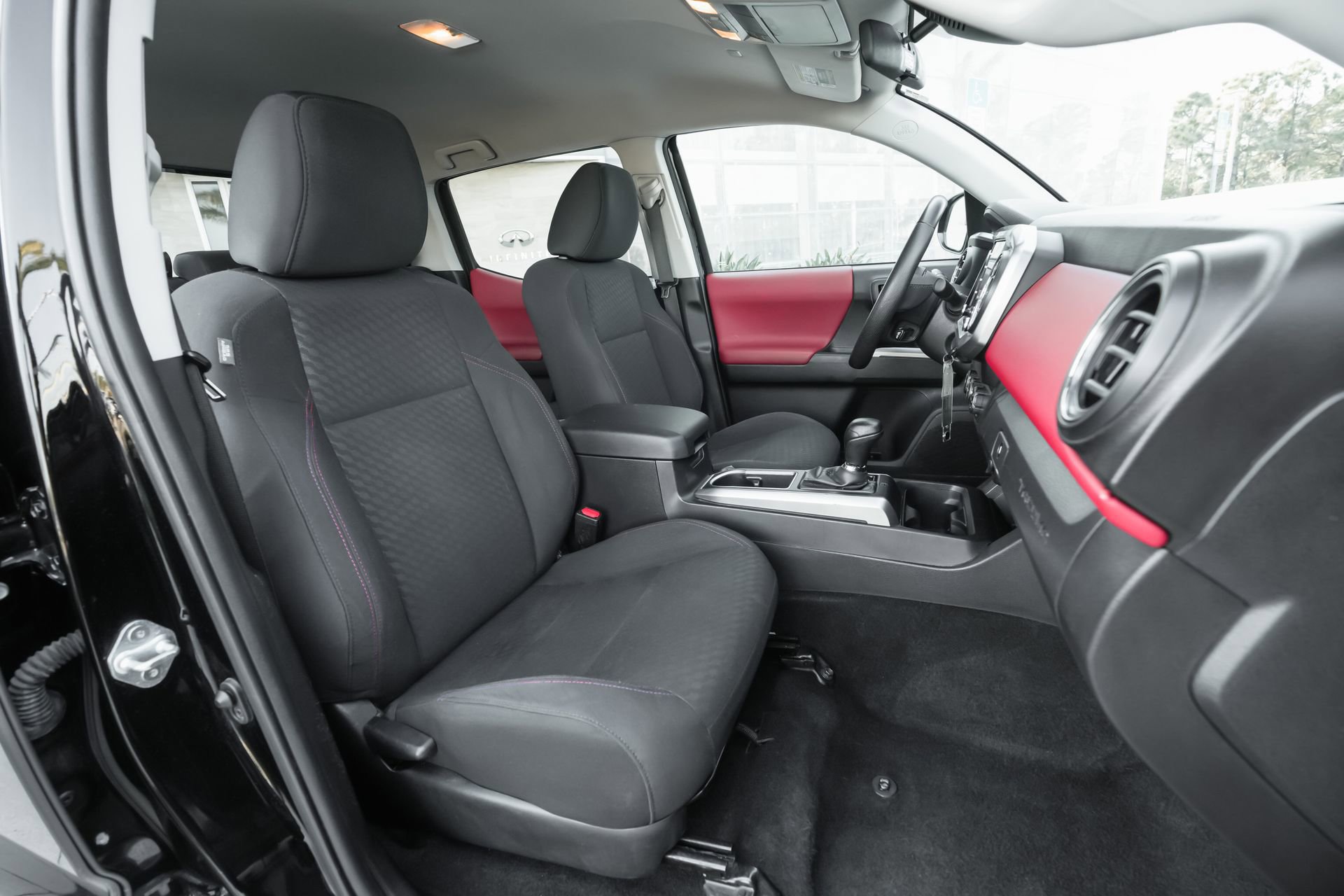 Used 2023 Toyota Tacoma SR5 image 39