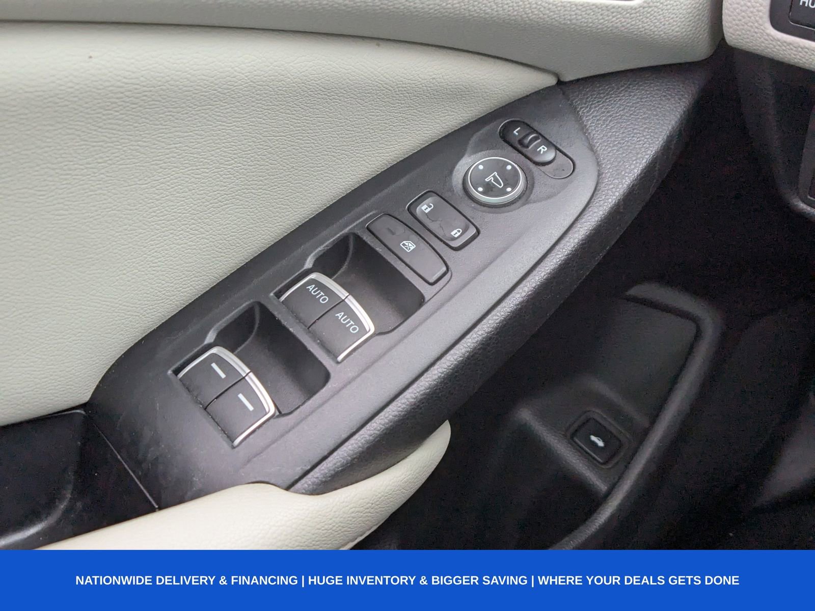 Used 2018 Honda Accord Touring image 32