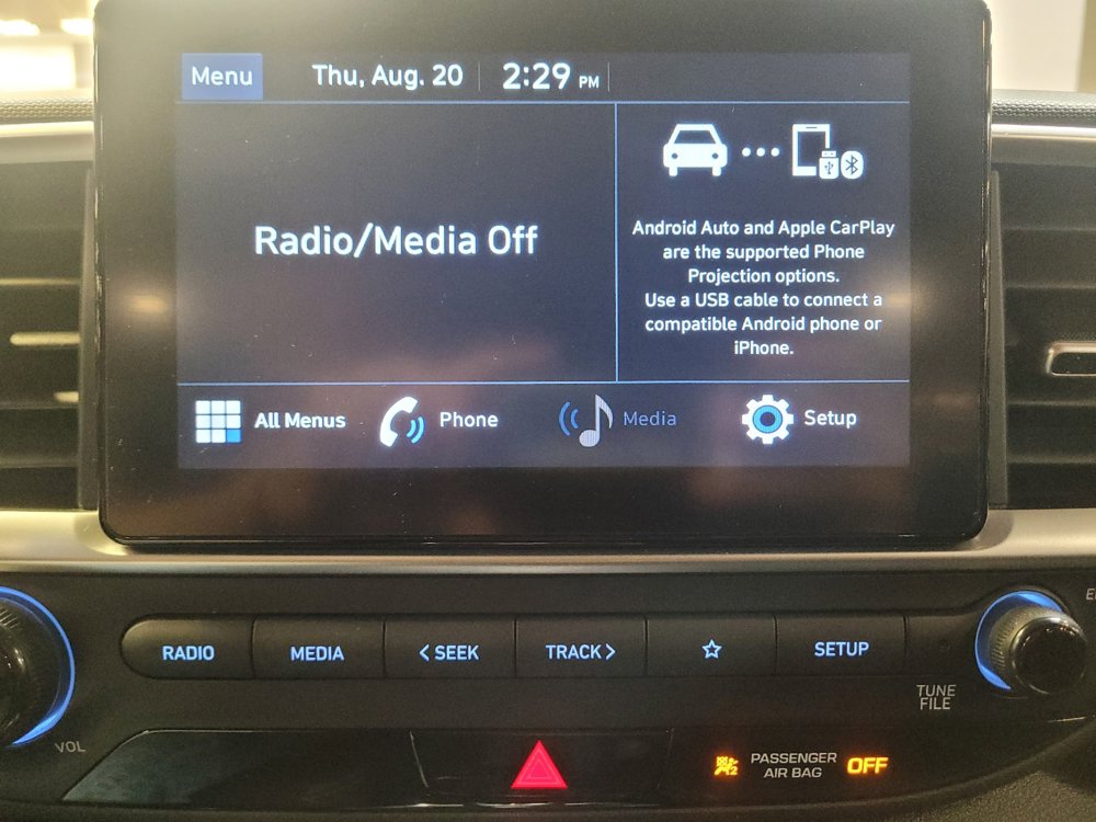 Used 2020 Hyundai Venue SEL FWD image 25