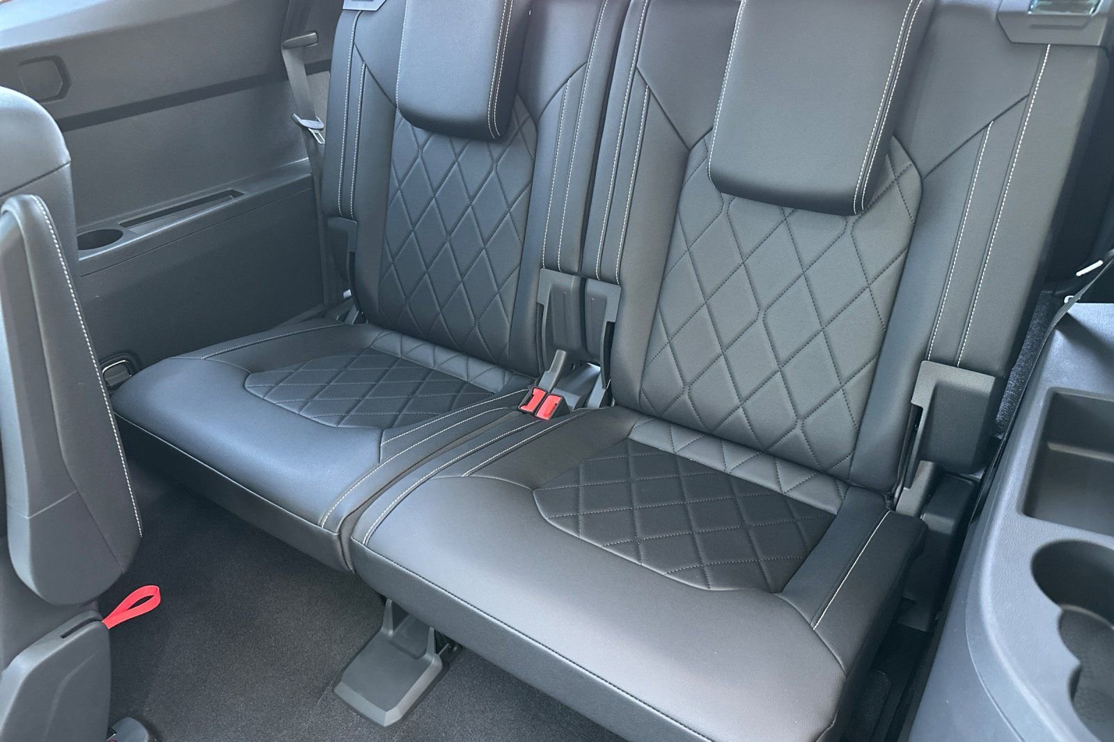 New 2025 Volkswagen Atlas SEL Premium R-Line image 14