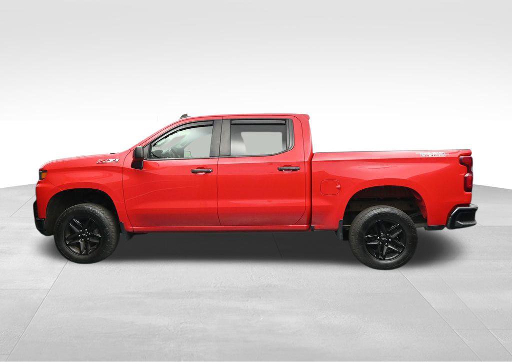 Used 2021 Chevrolet Silverado 1500 Custom Trail Boss AWD/4WD image 2