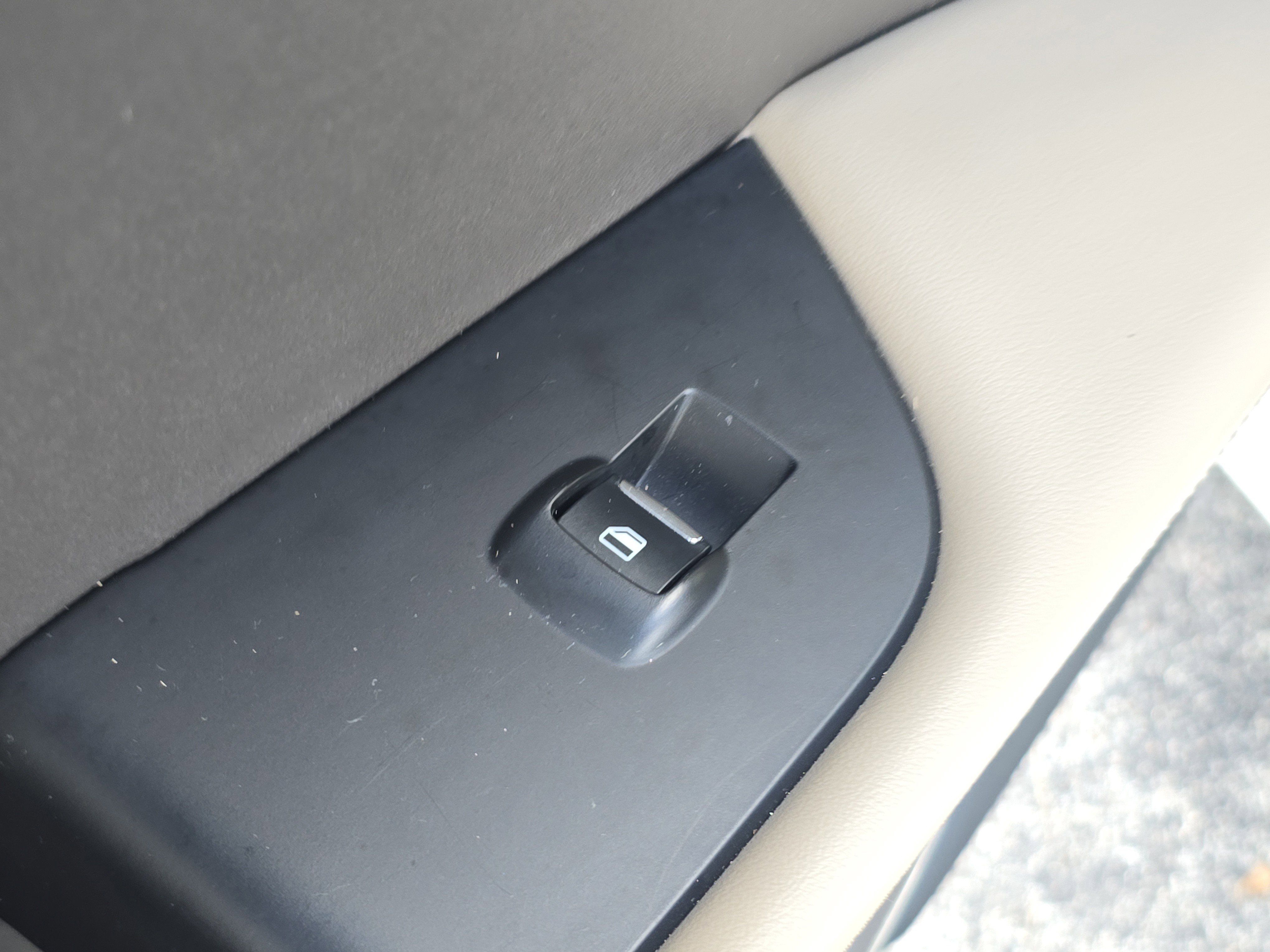 Used 2021 Lincoln Nautilus Reserve w/ Cargo Utility Package image 10