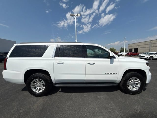 Used 2018 Chevrolet Suburban LT AWD/4WD image 2