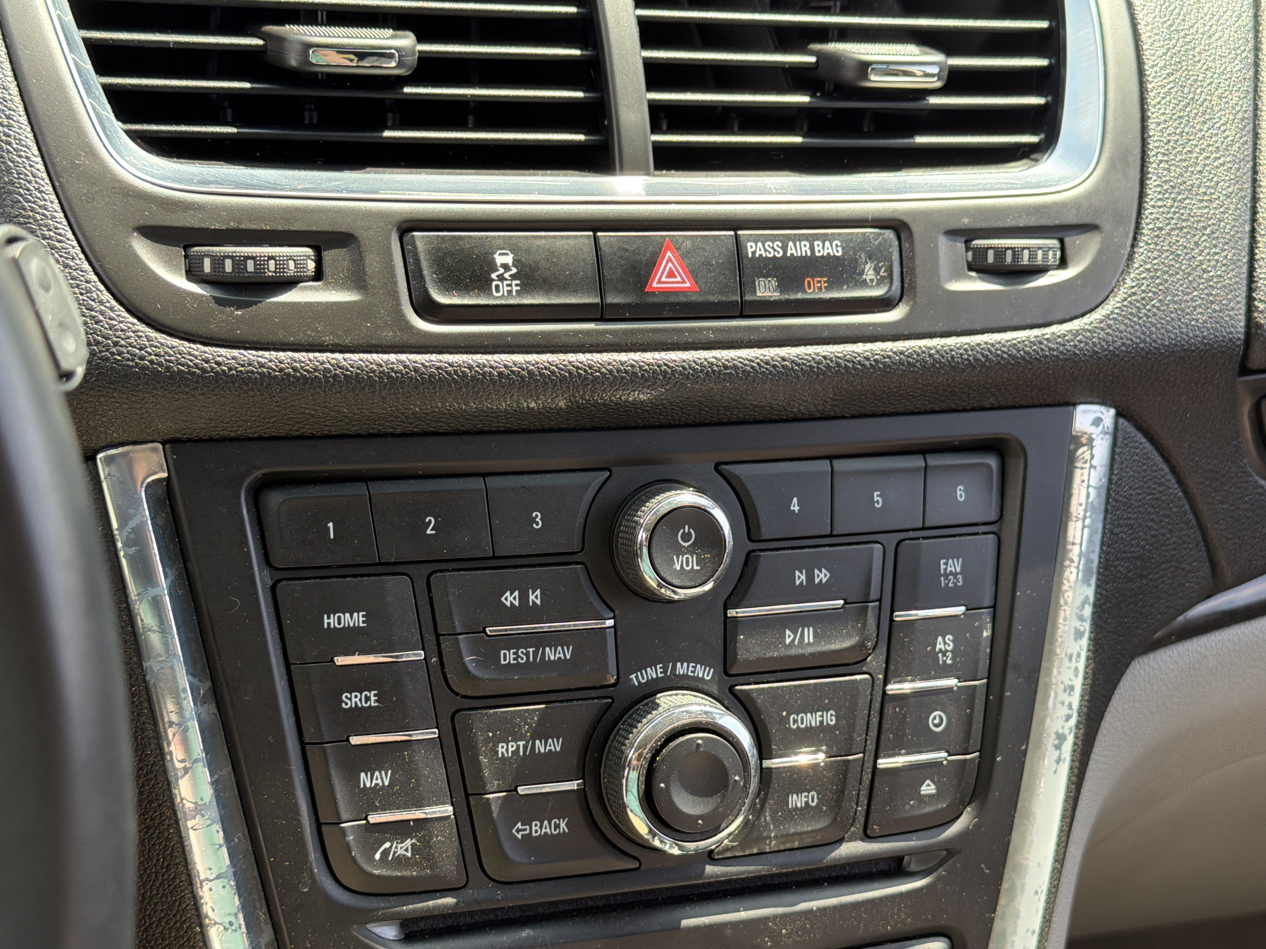 Used 2016 Buick Encore Convenience FWD image 22