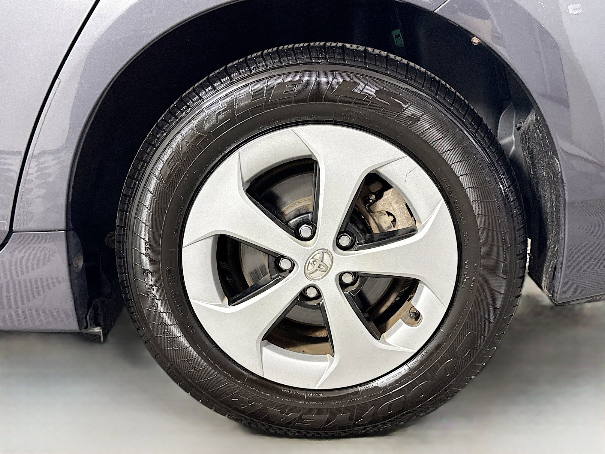 Used 2012 Toyota Prius Two FWD image 26