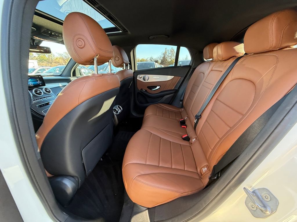 Used 2020 Mercedes-Benz GLC 300 4MATIC Coupe image 24