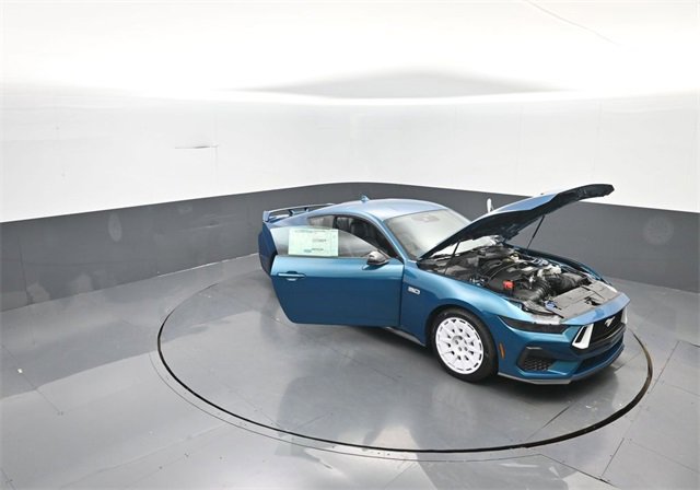 New 2026 Ford Mustang GT Premium w/ GT Performance Package image 36