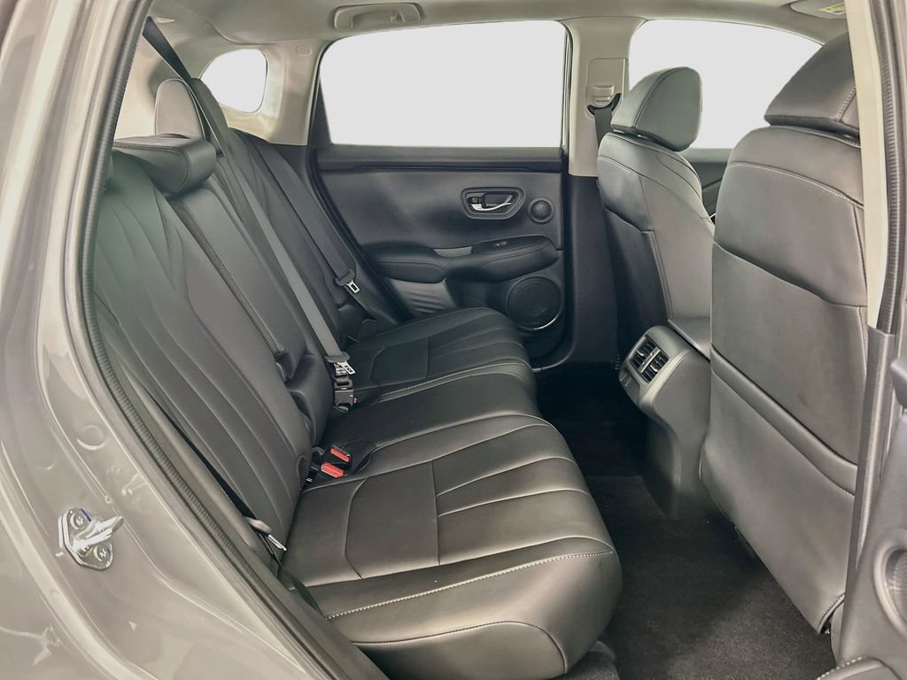 Used 2025 Acura ADX AWD image 20