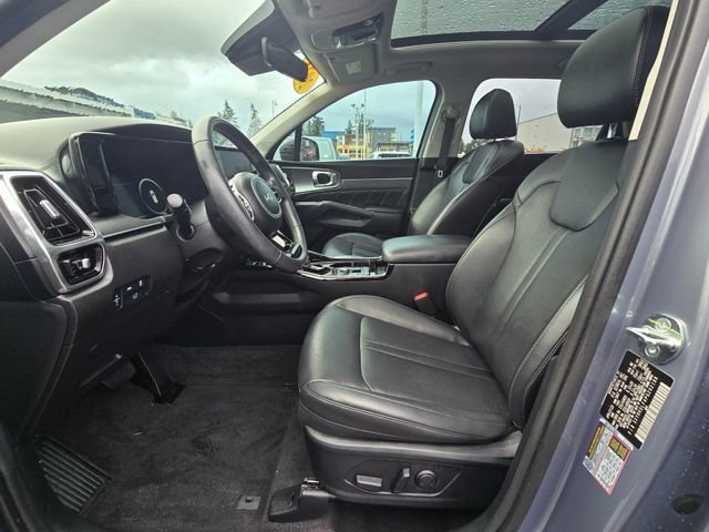 Certified 2023 Kia Sorento SX image 24