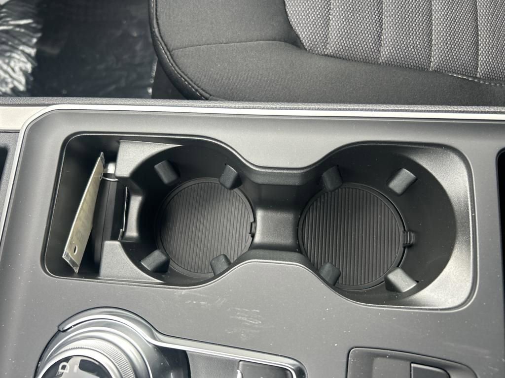 New 2024 Ford Edge SE image 32