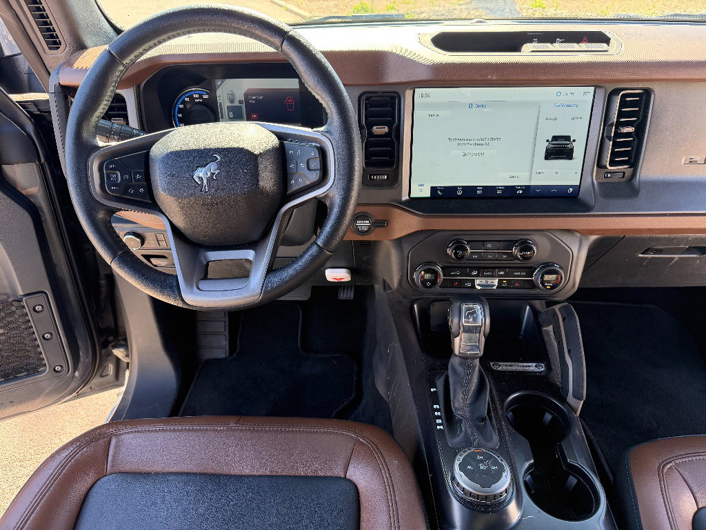 Used 2024 Ford Bronco Outer Banks image 17