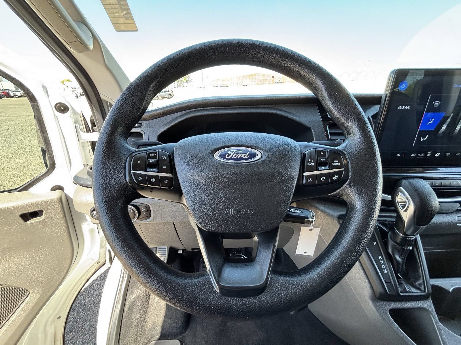 Used 2023 Ford Transit 350 XLT RWD image 27