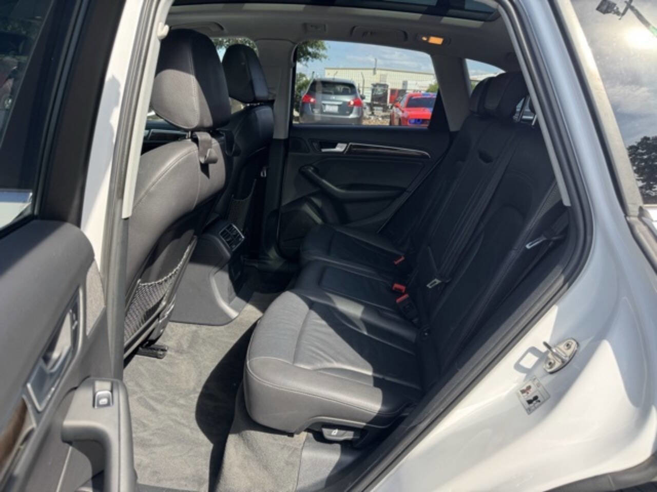 Used 2016 Audi Q5 2.0T Premium image 16