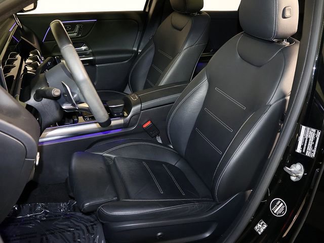 Used 2021 Mercedes-Benz GLA 35 AMG 4MATIC image 4