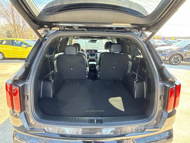 Certified 2023 Kia Sorento SX Prestige image 13