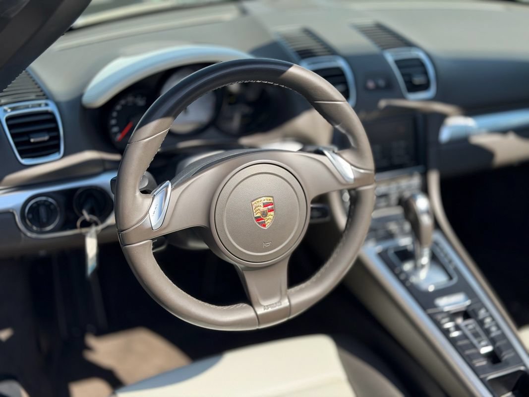 Used 2013 Porsche Boxster S RWD image 8