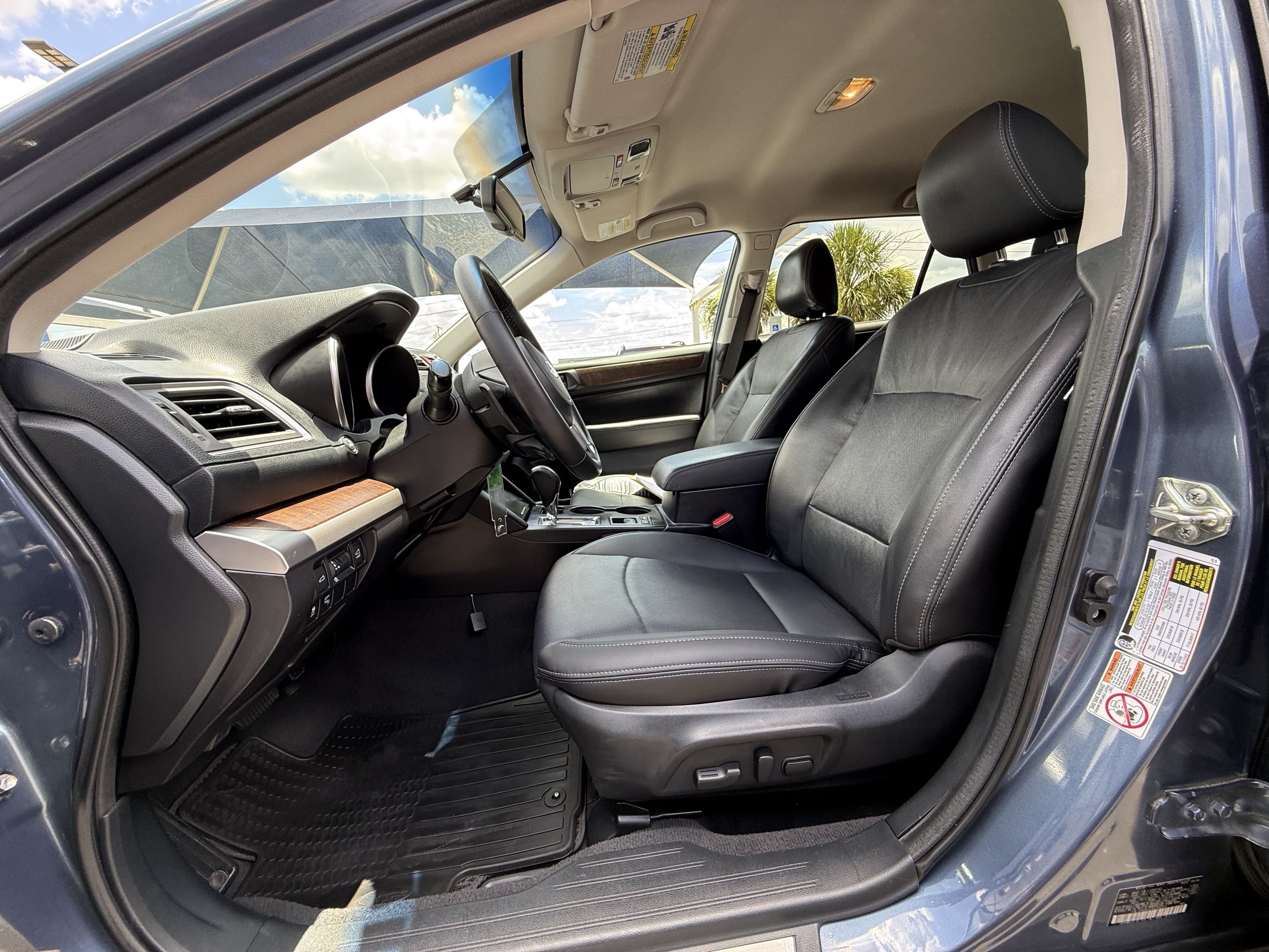 Used 2016 Subaru Outback 3.6R Limited AWD/4WD image 19