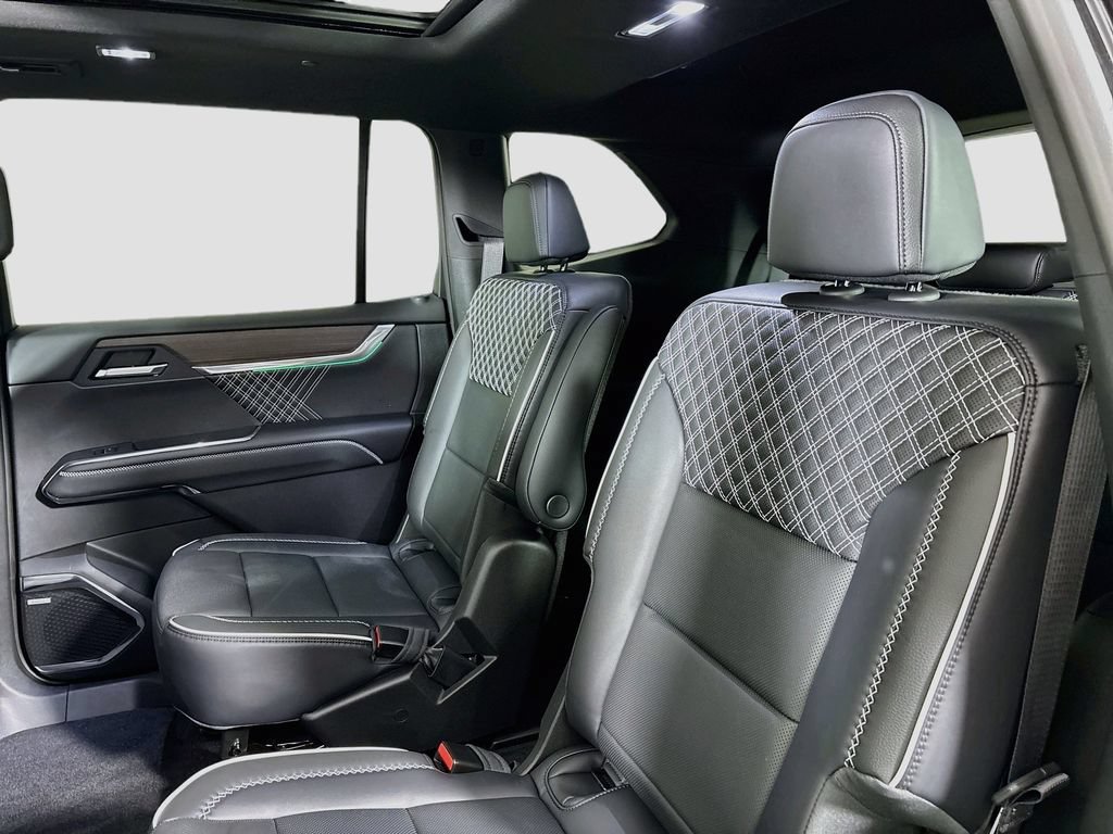 New 2026 GMC Acadia Denali w/ Super Cruise Package AWD/4WD image 25