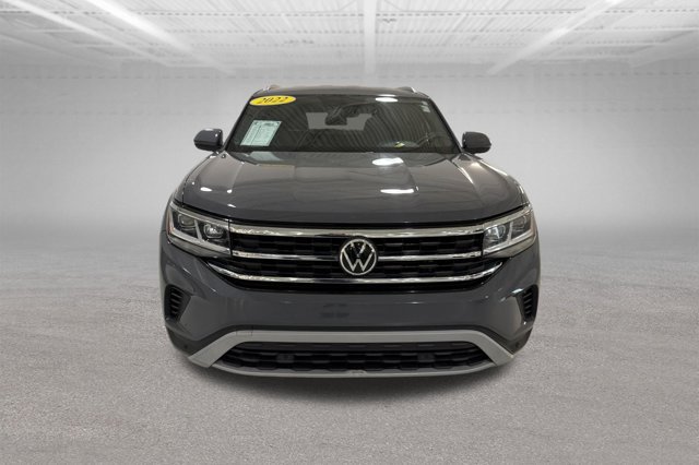 Used 2022 Volkswagen Atlas Cross Sport SE FWD image 2
