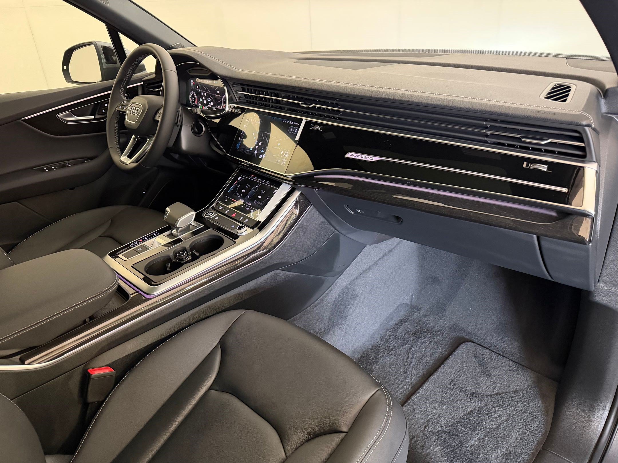 New 2026 Audi Q7 2.0T Premium AWD/4WD image 32