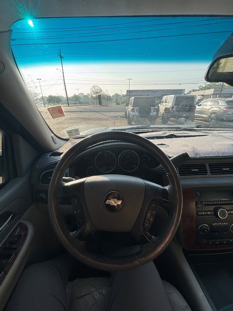 Used 2007 Chevrolet Avalanche LT w/ LT Preferred Equipment Group image 16