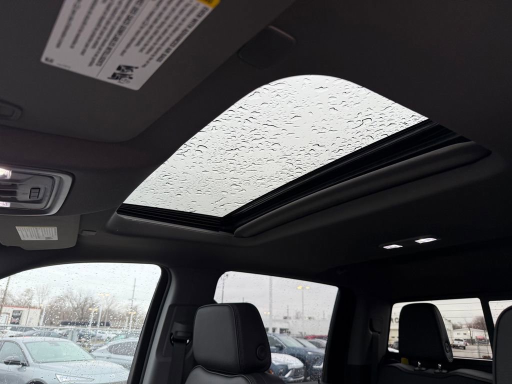 New 2026 GMC Sierra 3500 Denali w/ Denali Reserve Package image 18