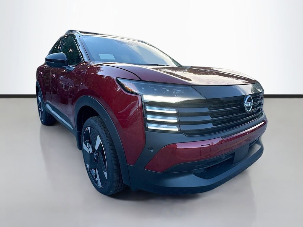 New 2025 Nissan Kicks SR