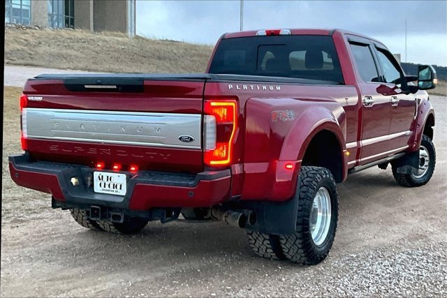 Used 2019 Ford F350 Platinum image 5