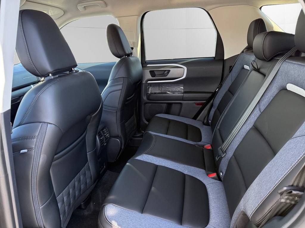 New 2026 Ford Bronco Sport Outer Banks AWD/4WD image 13