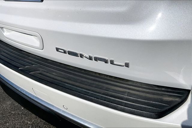 Used 2021 GMC Yukon XL Denali w/ Denali Ultimate Package image 24