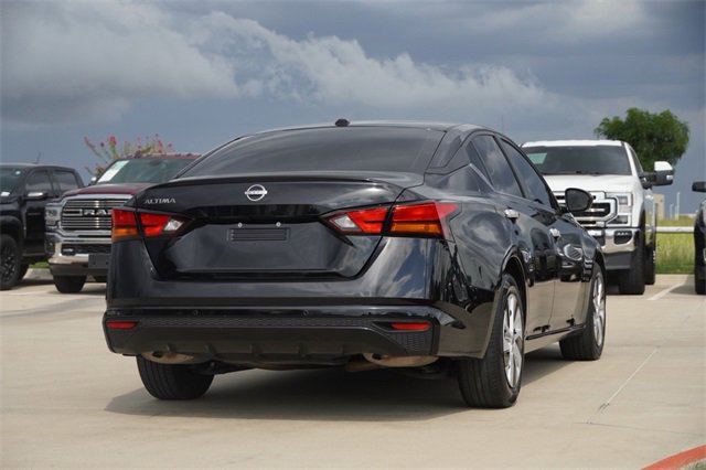 Used 2025 Nissan Altima 2.5 S image 8