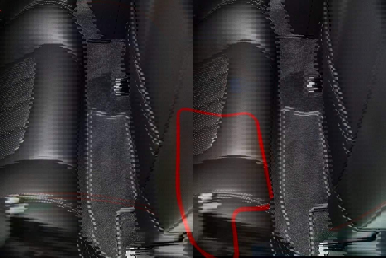 Used 2015 Bentley Continental GT image 48