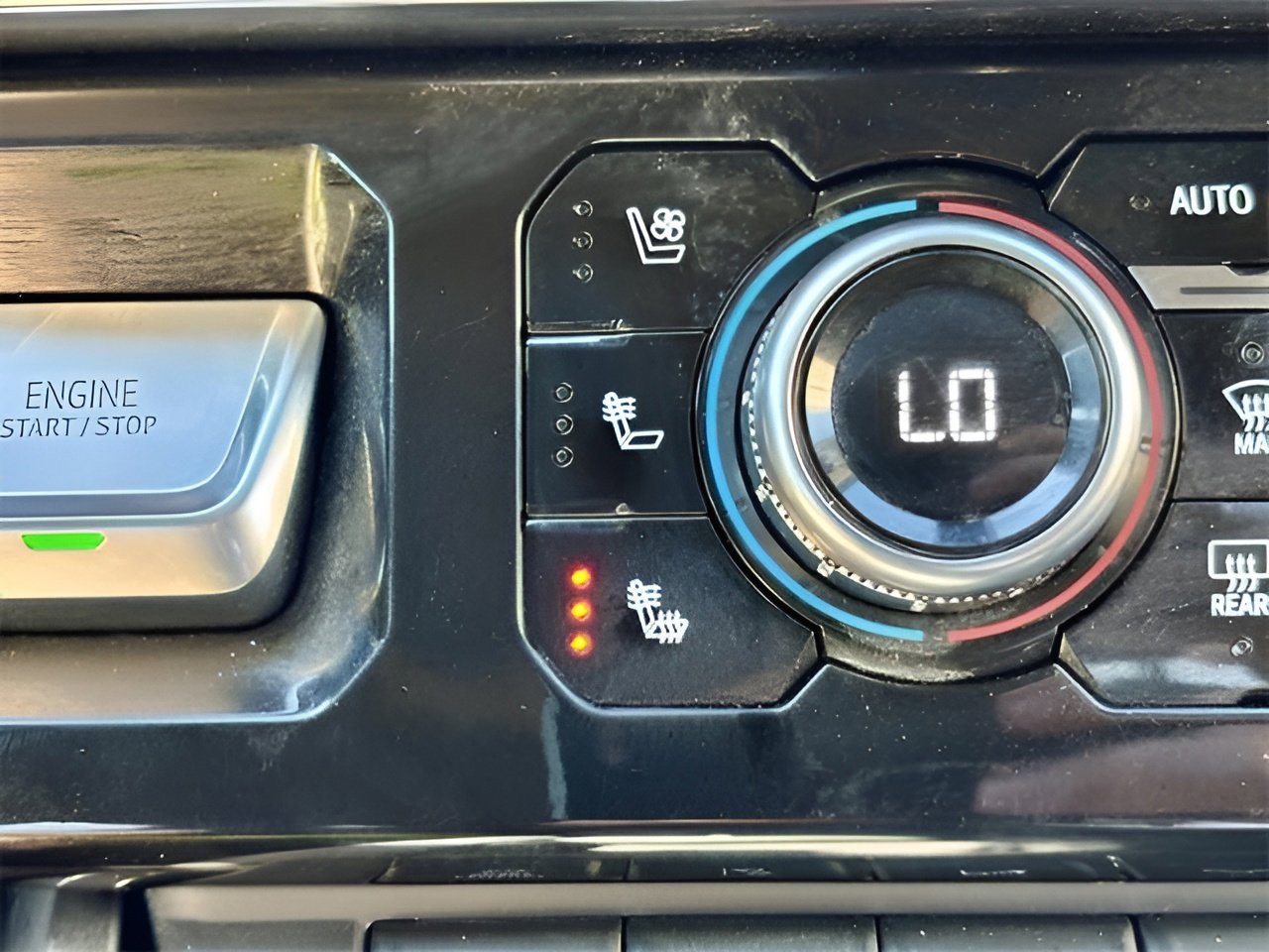 Used 2024 GMC Sierra 2500 Denali w/ Technology Package image 23