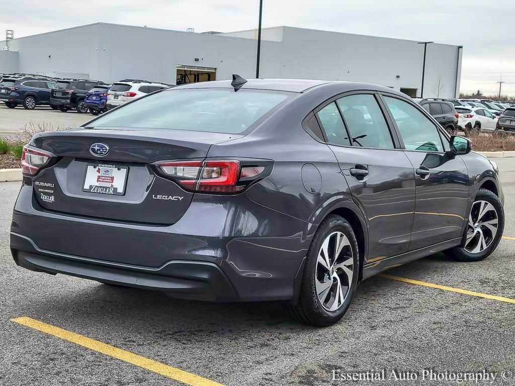 Used 2024 Subaru Legacy Premium image 7