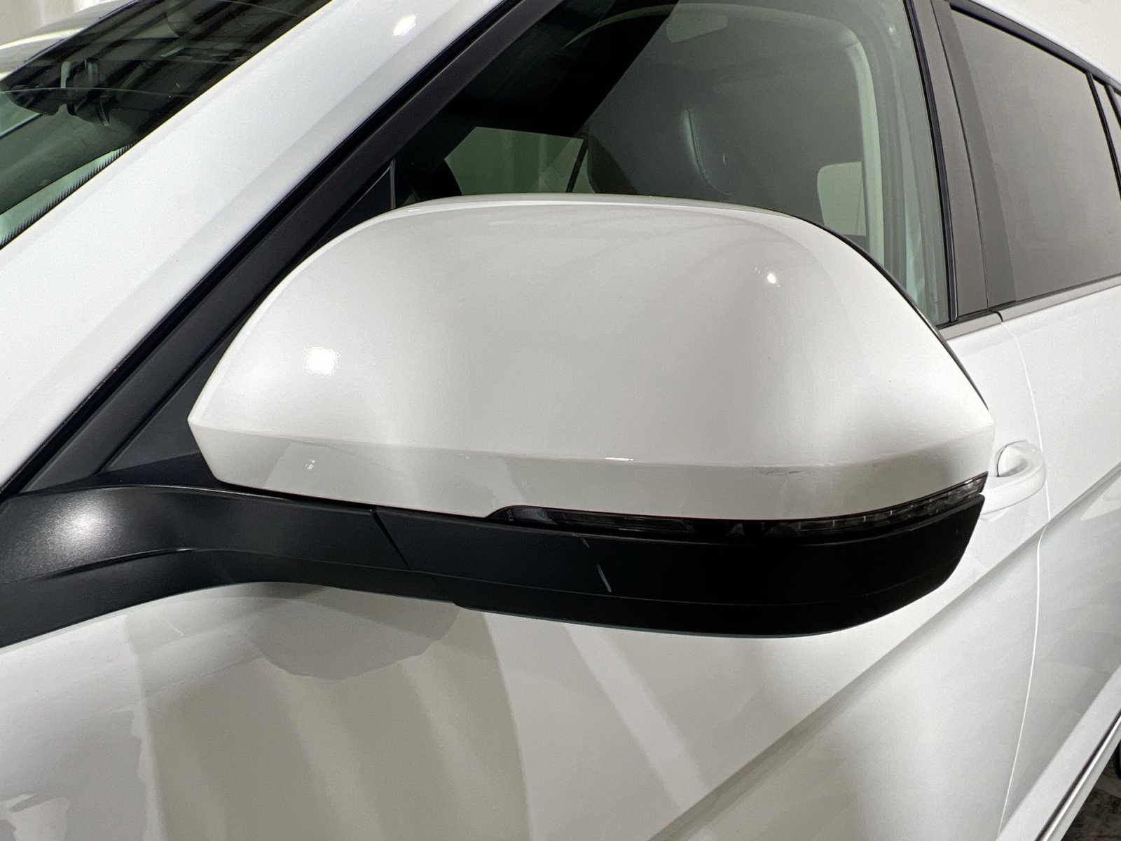 Used 2019 Volkswagen Atlas SE w/ Panoramic Sunroof Package image 13