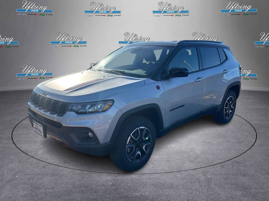 New 2026 Jeep Compass Trailhawk AWD/4WD image 7
