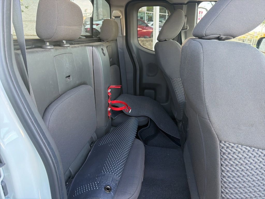 Used 2019 Nissan Frontier SV image 26