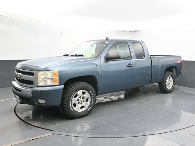 Used 2009 Chevrolet Silverado 1500 LT w/ Power Pack Plus AWD/4WD image 6