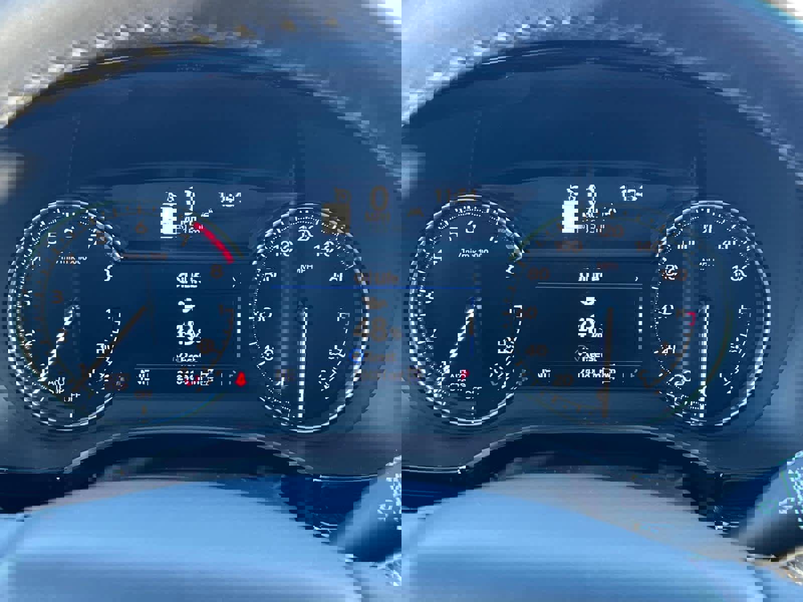 Certified 2025 Cadillac XT6 Premium Luxury image 16