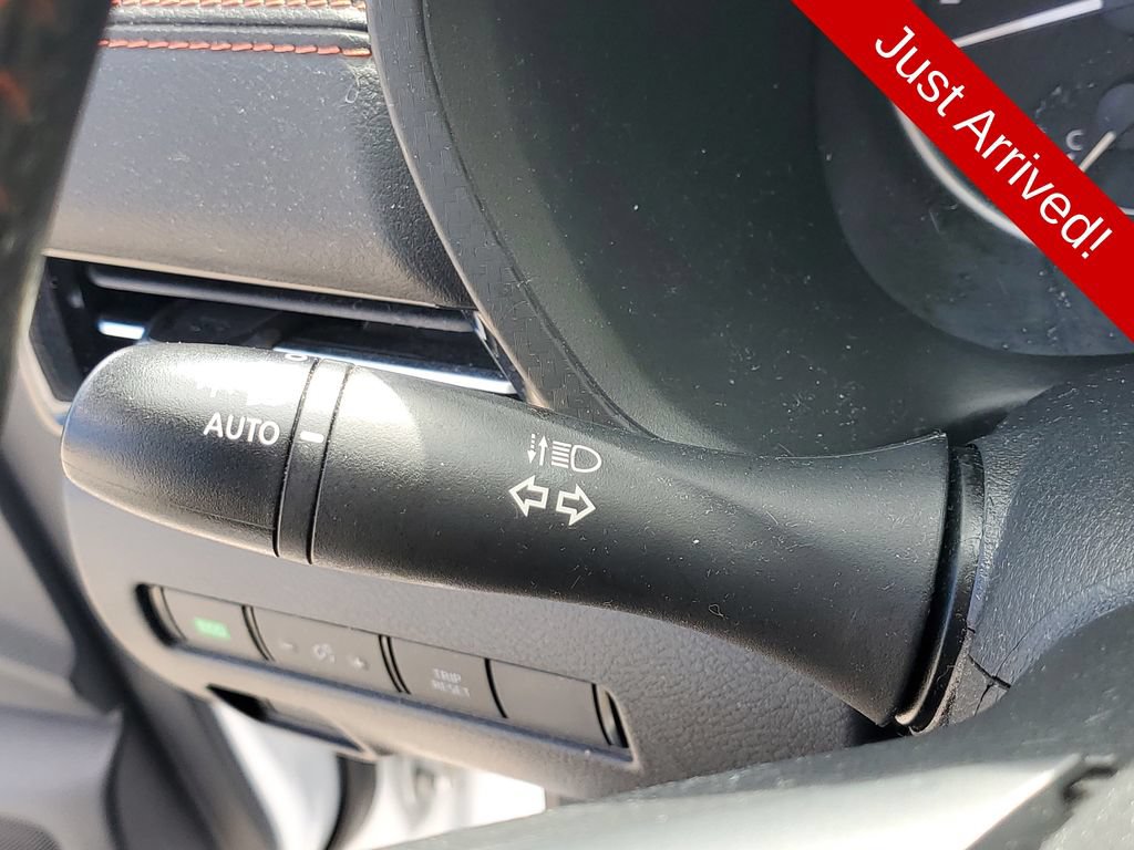 Used 2024 Nissan Sentra SR FWD image 24