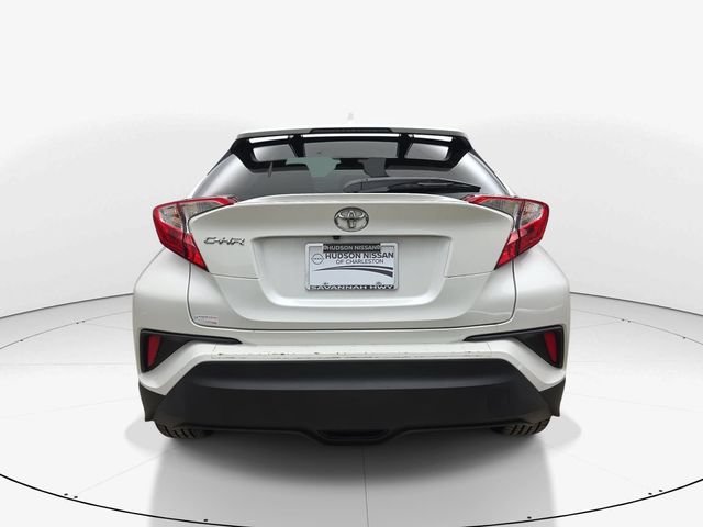 Used 2021 Toyota C-HR XLE FWD image 5
