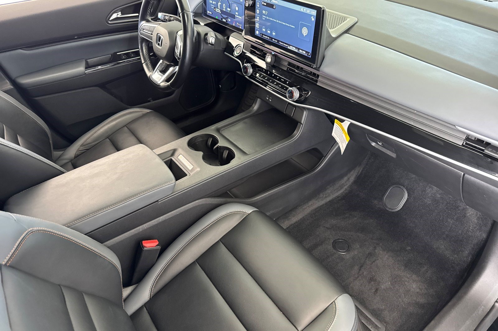 Certified 2024 Honda Prologue Touring image 35