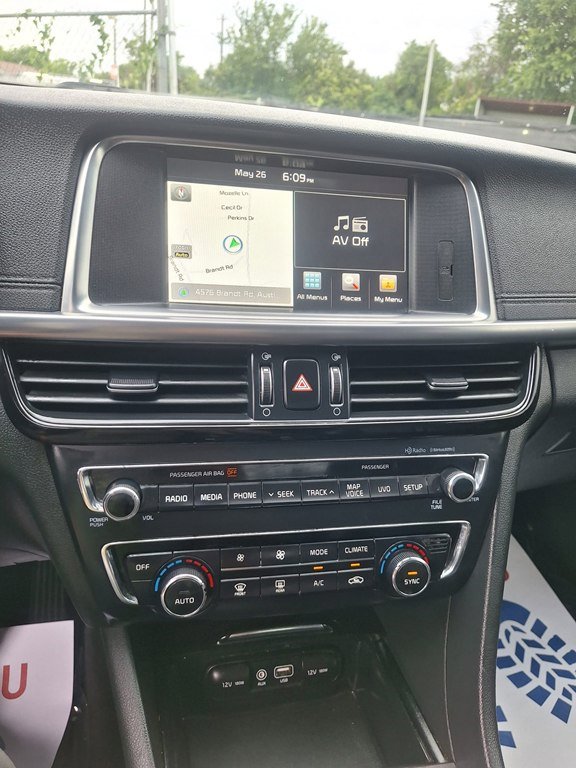 Used 2016 Kia Optima EX w/ Premium Package image 2