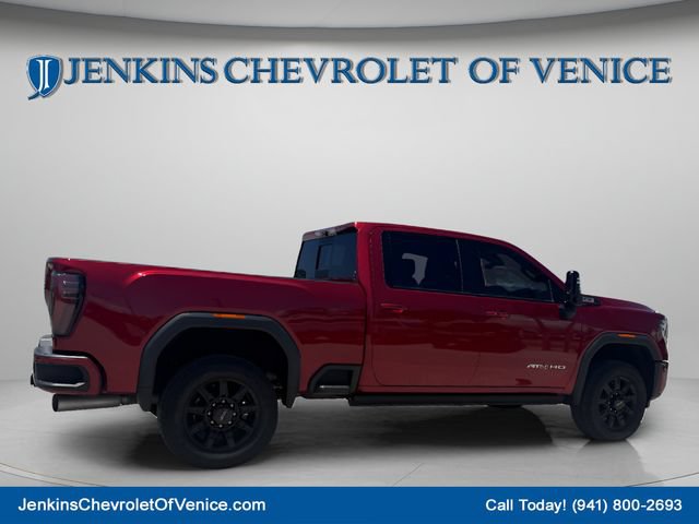 Used 2024 GMC Sierra 2500 AT4 w/ AT4 Premium Plus Package AWD/4WD image 4