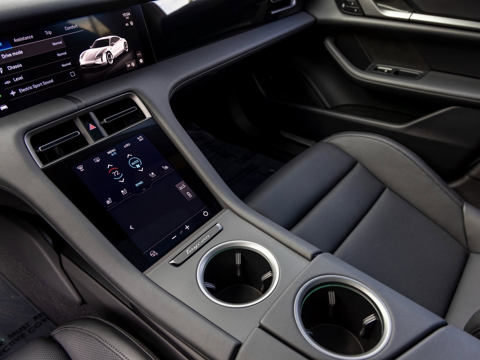 New 2025 Porsche Taycan image 34