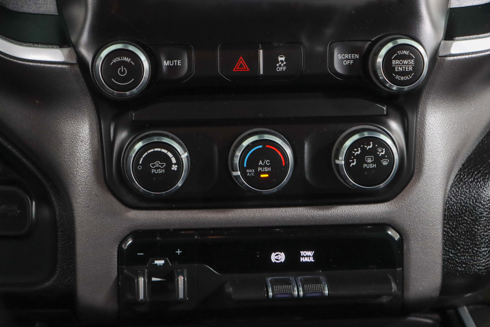 Used 2022 RAM 3500 Big Horn w/ Level A Equipment Group AWD/4WD image 21
