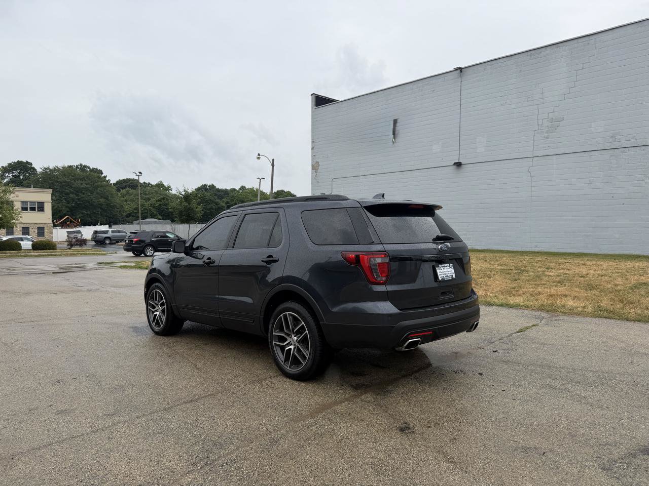 Used 2017 Ford Explorer Sport w/ Equipment Group 401A AWD/4WD image 5