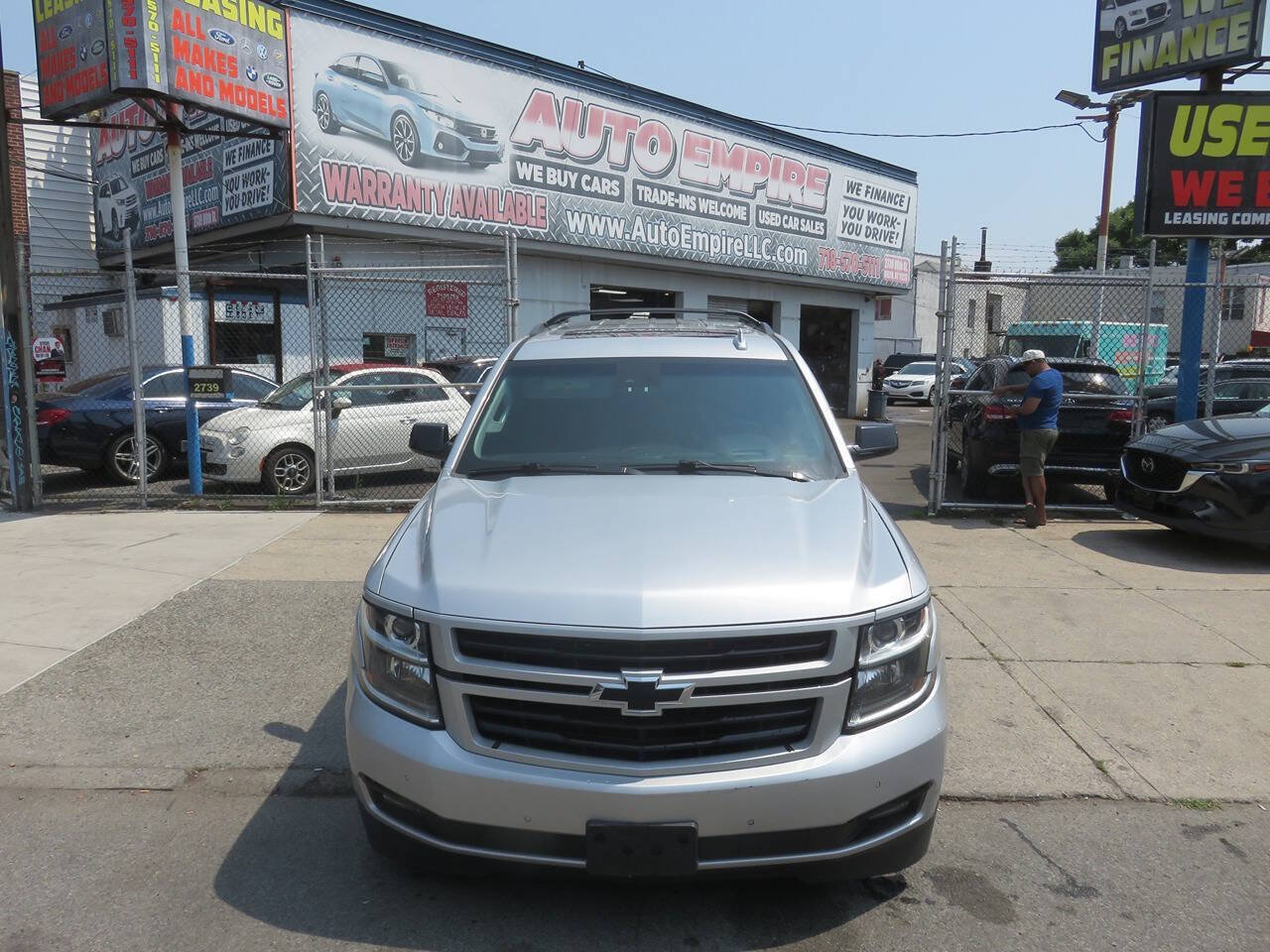 Used 2018 Chevrolet Tahoe Premier AWD/4WD image 6