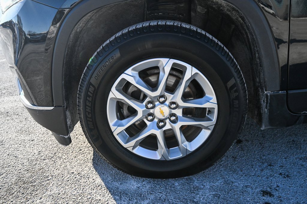 Used 2019 Chevrolet Traverse LT image 12